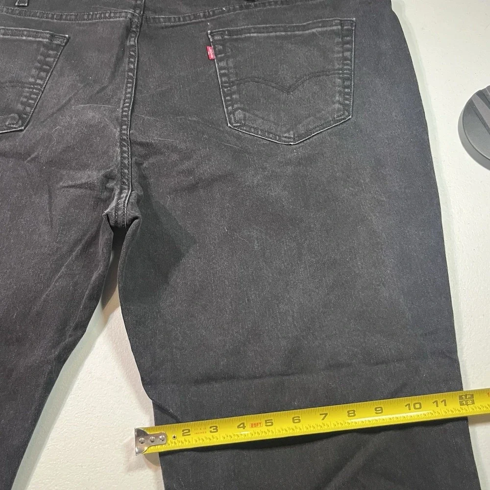 Levi Strauss & Co. men 50x30